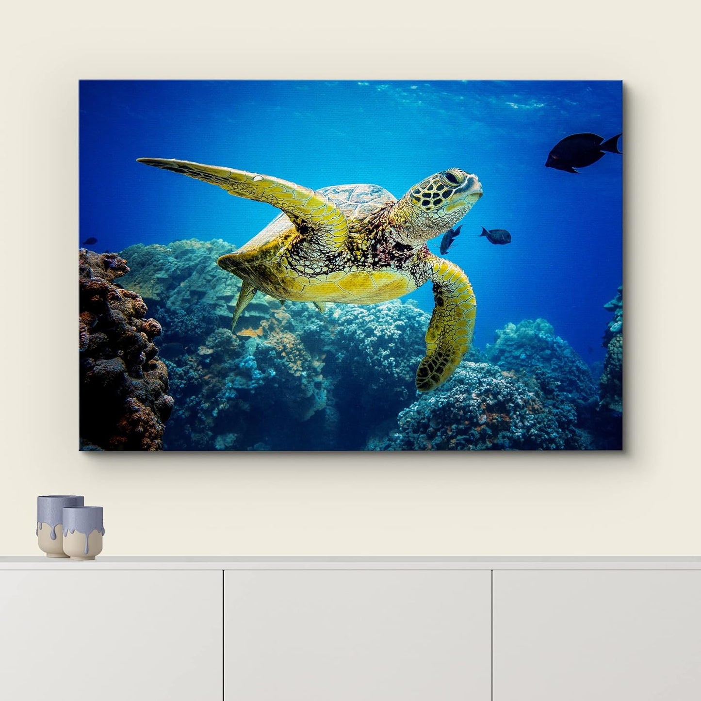 wall26 Canvas Print Wall Art Vibrant Ocean Underwater Swimming Turtle Nature Animals Photography Realism Rustic Scenic Landscape Wilderness Earth Colorful for Living Room, Bedroom, Office - 12"x18"